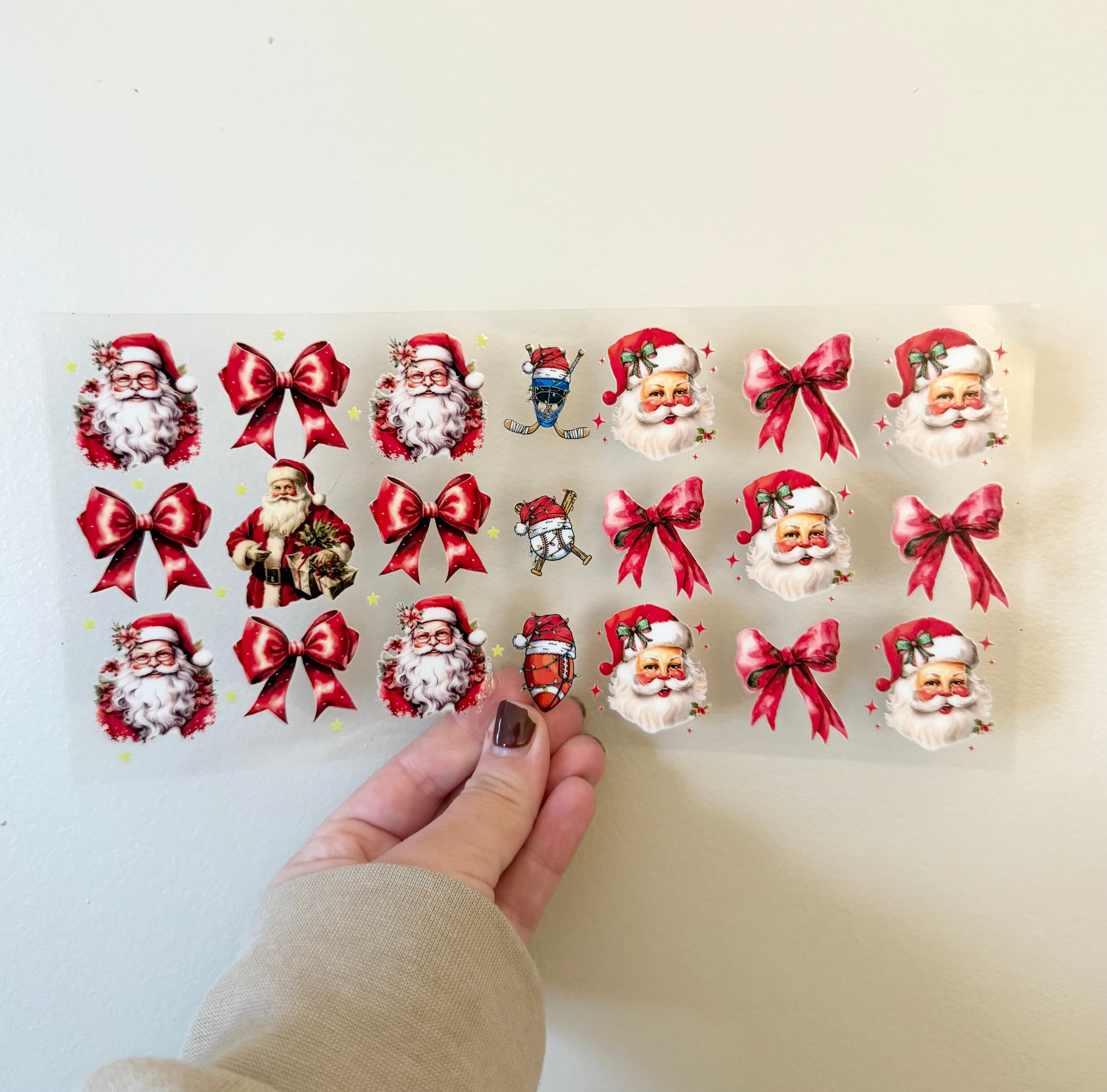 Santa & bows Wrap
